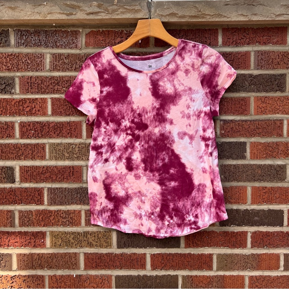 So Burgundy and Pink Tie Dye Short Sleeve Tee Shirt Top